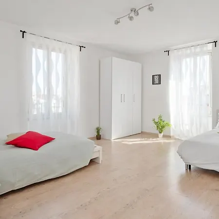 Large And Comfortable Apartman *