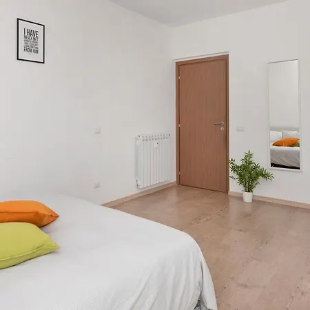 Apartamento Large And Central Comfortable Apartment