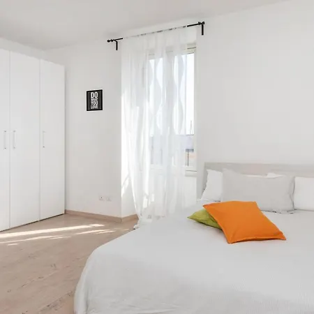 Large And Central Comfortable Apartment * Roma